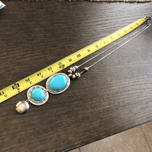 70s inspired Fashion long necklace w faux turquoise stones - Picture 7 of 9